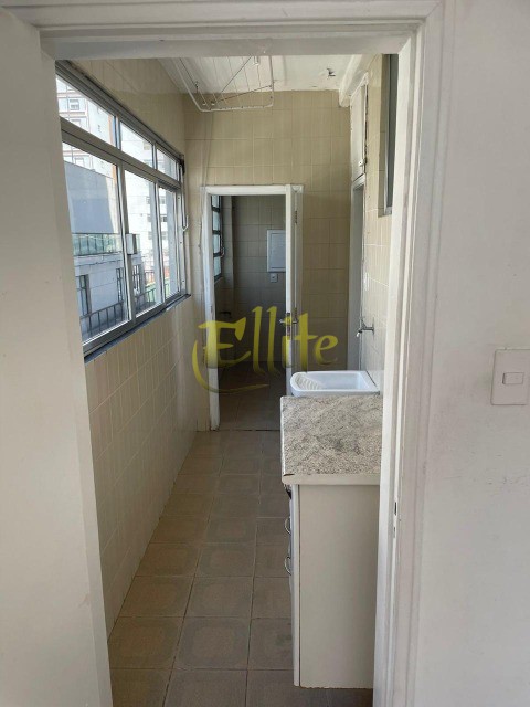 Apartamento para alugar com 3 quartos, 160m² - Foto 23