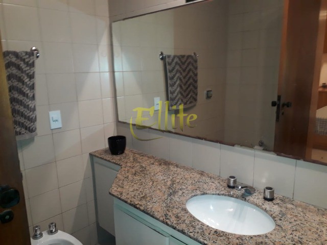 Apartamento para alugar com 1 quarto, 65m² - Foto 11