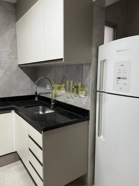 Apartamento para alugar com 3 quartos, 95m² - Foto 11