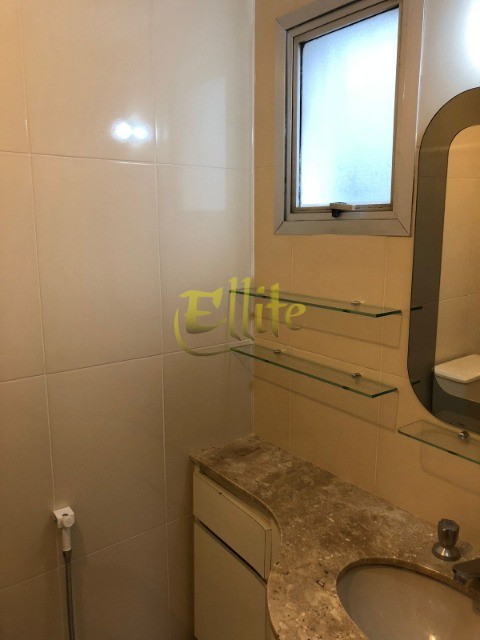 Apartamento para alugar com 2 quartos, 80m² - Foto 12