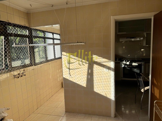 Apartamento para alugar com 3 quartos, 129m² - Foto 7