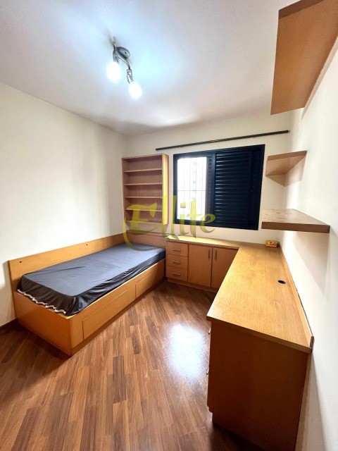 Apartamento para alugar com 3 quartos, 120m² - Foto 12