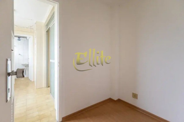 Apartamento para alugar com 2 quartos, 75m² - Foto 10