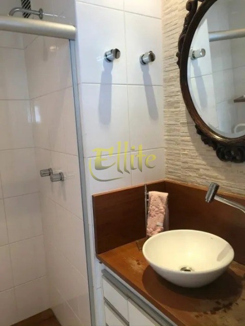 Apartamento para alugar com 2 quartos, 65m² - Foto 11