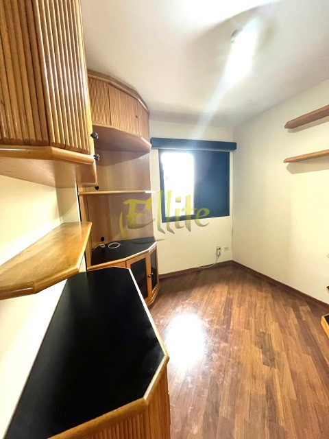 Apartamento para alugar com 3 quartos, 120m² - Foto 11