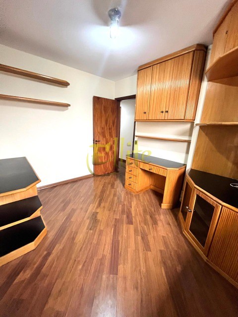 Apartamento para alugar com 3 quartos, 120m² - Foto 10