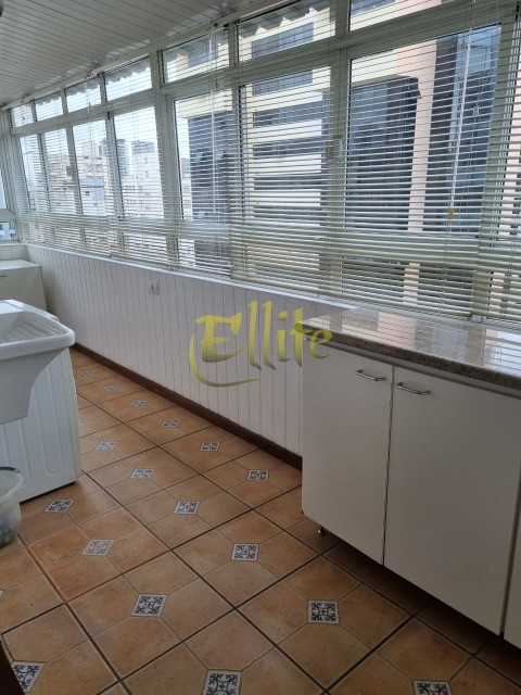 Apartamento para alugar com 2 quartos, 115m² - Foto 5