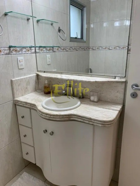 Apartamento para alugar com 2 quartos, 65m² - Foto 18