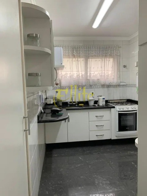 Apartamento para alugar com 2 quartos, 65m² - Foto 21