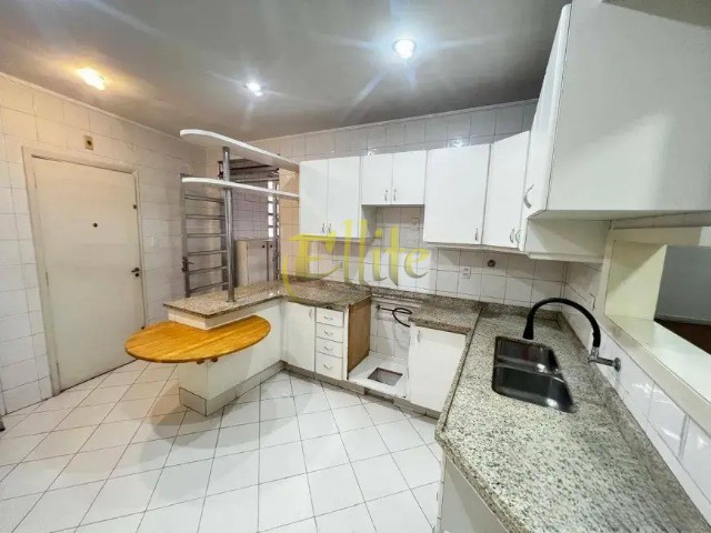 Apartamento para alugar com 3 quartos, 165m² - Foto 9