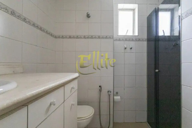 Apartamento para alugar com 2 quartos, 75m² - Foto 20