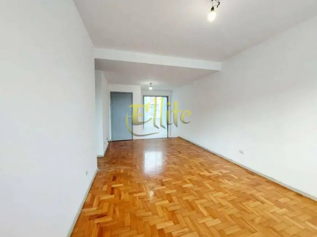 Apartamento para alugar com 2 quartos, 80m² - Foto 3