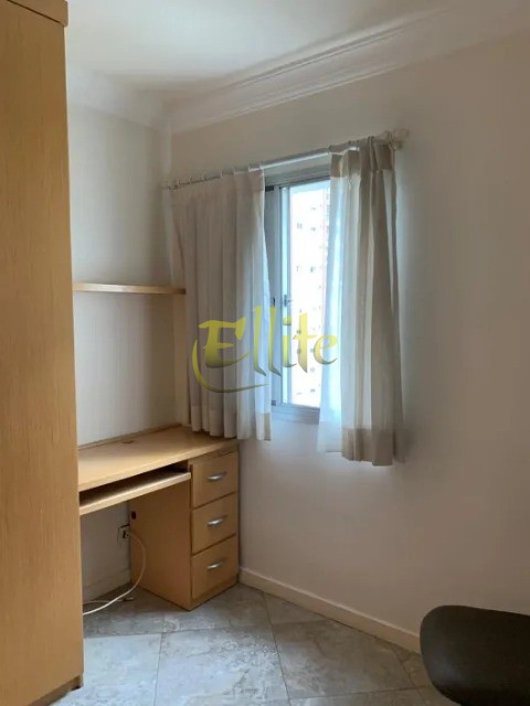 Apartamento para alugar com 2 quartos, 65m² - Foto 15