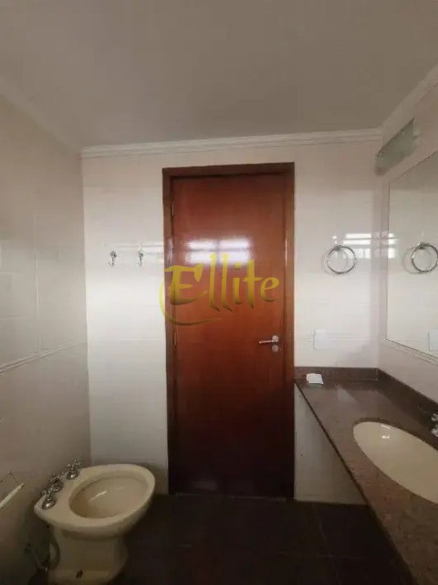 Apartamento para alugar com 3 quartos, 127m² - Foto 9