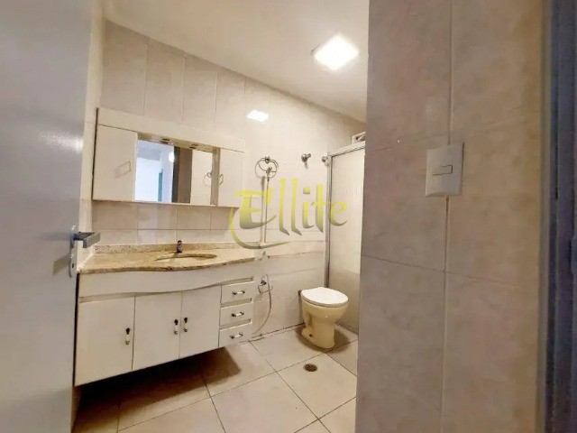 Apartamento para alugar com 2 quartos, 80m² - Foto 12