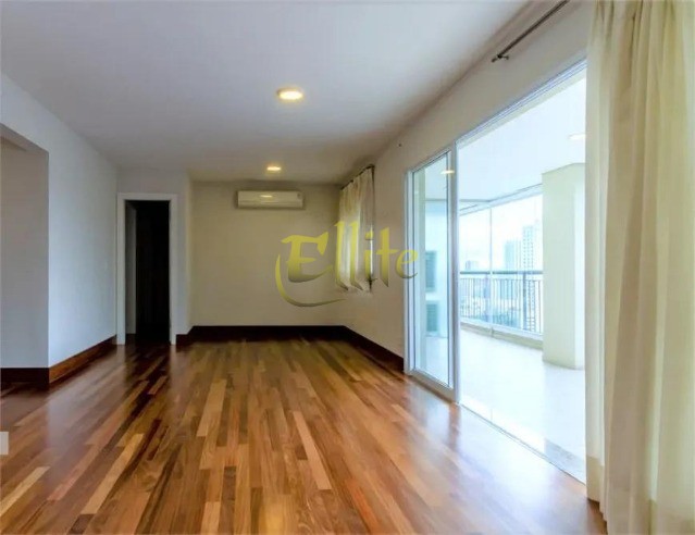Apartamento, 3 quartos, 138 m² - Foto 2