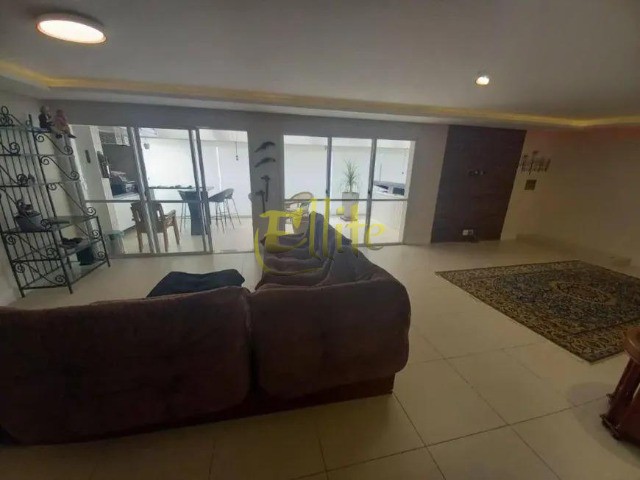 Apartamento, 3 quartos, 236 m² - Foto 2