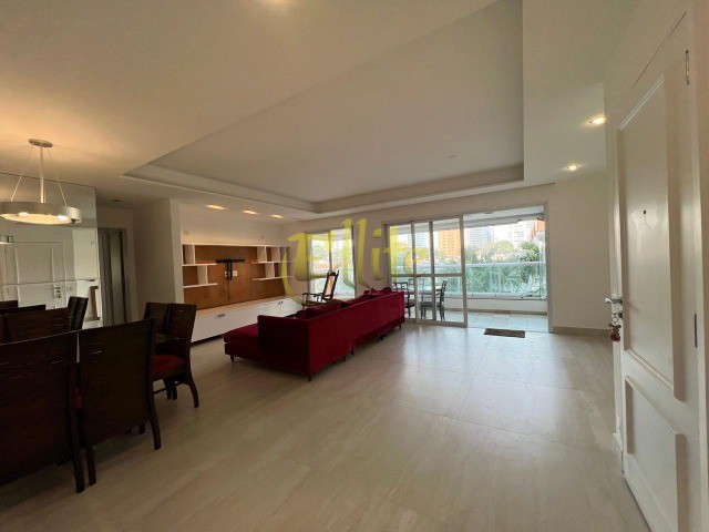 Apartamento, 3 quartos, 131 m² - Foto 2