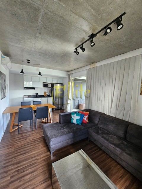 Flat/Apart Hotel, 1 quarto, 63 m² - Foto 1