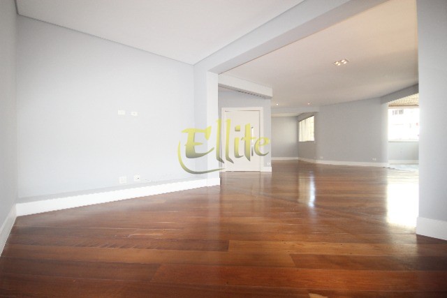 Apartamento, 3 quartos, 244 m² - Foto 1
