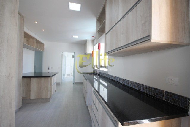 Apartamento, 3 quartos, 244 m² - Foto 11