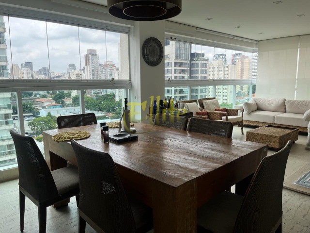 Apartamento, 3 quartos, 210 m² - Foto 19