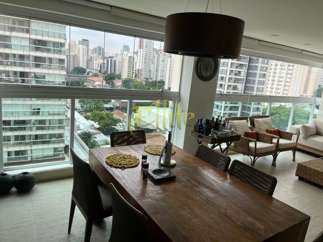 Apartamento, 3 quartos, 210 m² - Foto 8