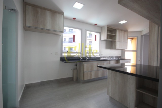 Apartamento, 3 quartos, 244 m² - Foto 10