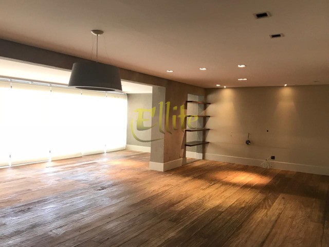 Apartamento, 3 quartos, 209 m² - Foto 1
