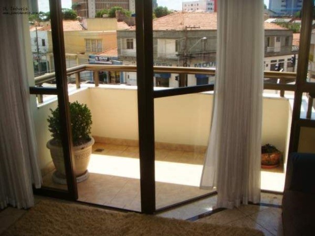 Apartamento à venda com 3 quartos, 112m² - Foto 1