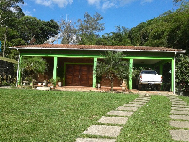 Fazenda à venda com 4 quartos, 13600m² - Foto 1