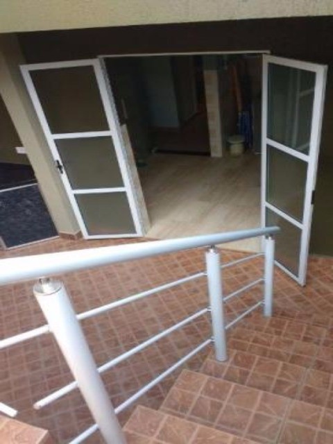 Casa de Condomínio à venda com 2 quartos, 130m² - Foto 2