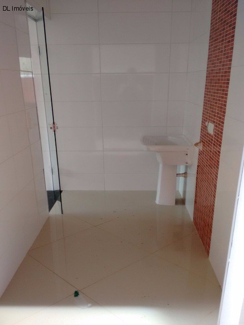 Sobrado à venda com 3 quartos, 150m² - Foto 4