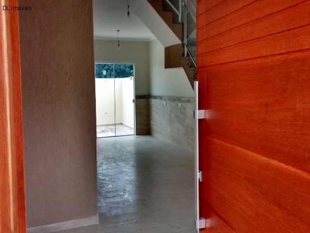 Sobrado à venda com 3 quartos, 150m² - Foto 1