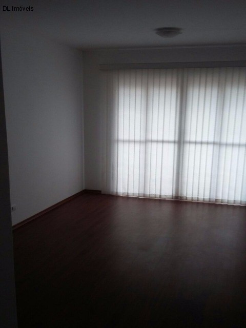 Apartamento à venda com 2 quartos, 54m² - Foto 3