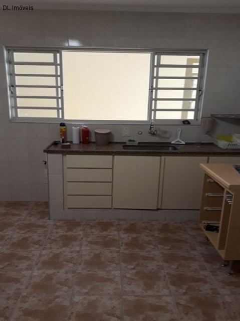 Casa à venda com 3 quartos, 159m² - Foto 3