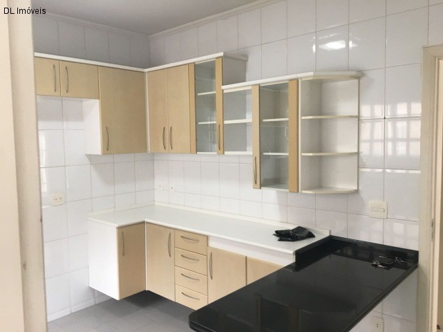 Sobrado à venda com 3 quartos, 140m² - Foto 1