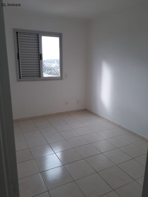 Apartamento à venda com 2 quartos, 74m² - Foto 16