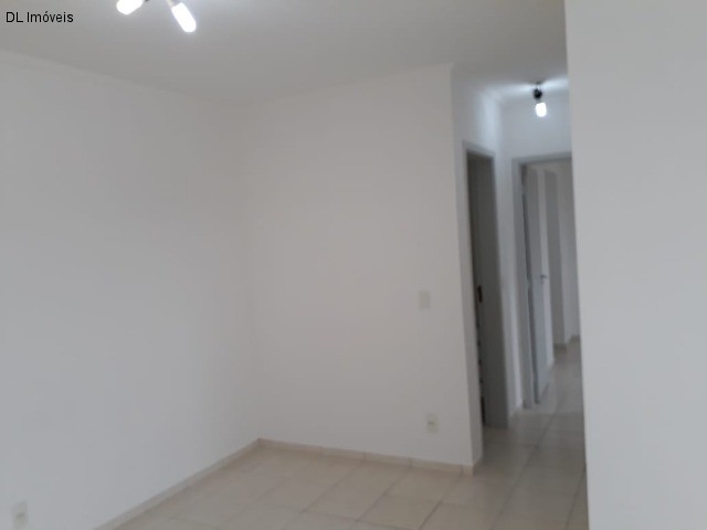 Apartamento à venda com 2 quartos, 74m² - Foto 18