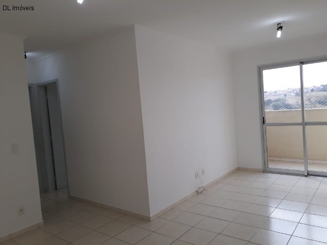 Apartamento à venda com 2 quartos, 74m² - Foto 19