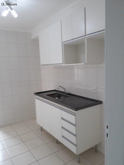 Apartamento à venda com 2 quartos, 74m² - Foto 24