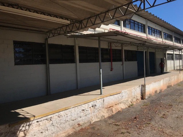 Depósito-Galpão-Armazém para alugar, 400m² - Foto 2