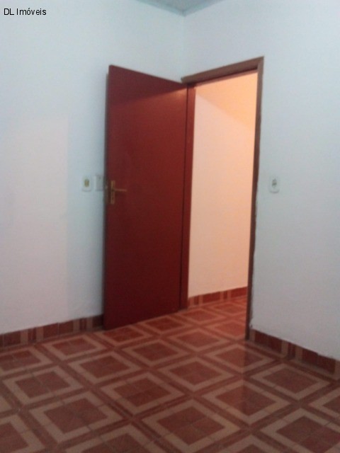 Casa à venda com 3 quartos, 125m² - Foto 8
