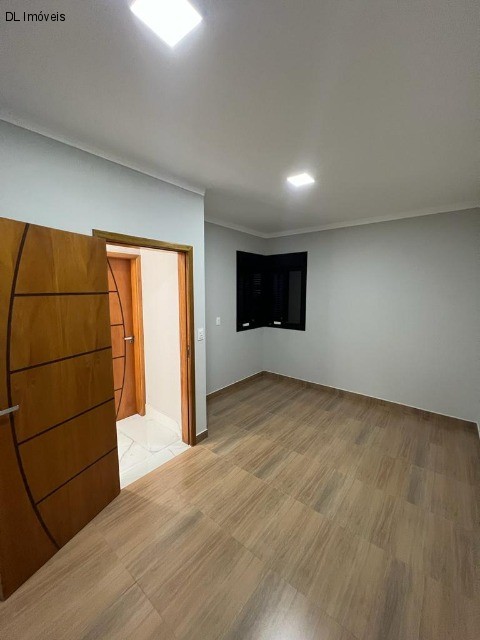 Casa à venda com 3 quartos, 150m² - Foto 25