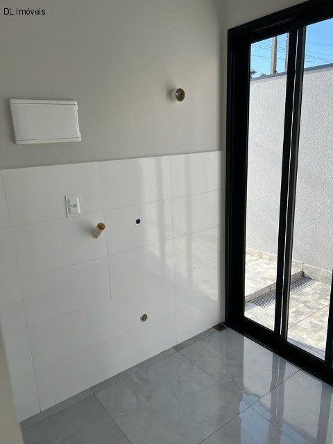 Casa à venda com 3 quartos, 150m² - Foto 16