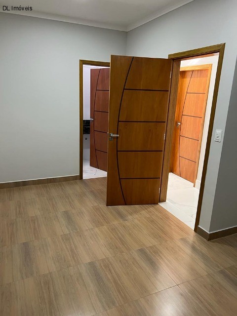 Casa à venda com 3 quartos, 150m² - Foto 18