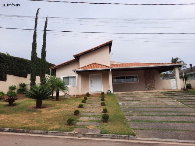 Casa de Condomínio à venda com 4 quartos, 860m² - Foto 2