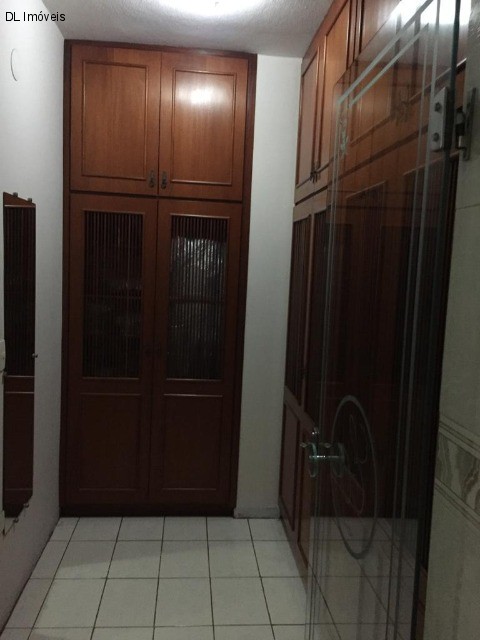 Sobrado à venda com 3 quartos, 351m² - Foto 11