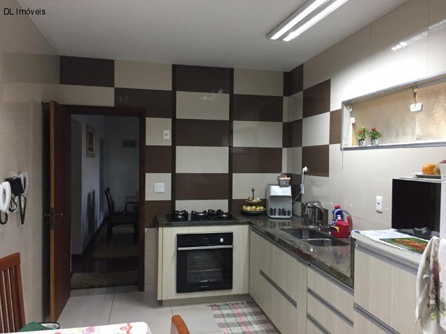 Sobrado à venda com 3 quartos, 351m² - Foto 22