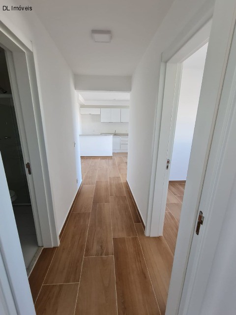 Apartamento à venda com 2 quartos, 57m² - Foto 13